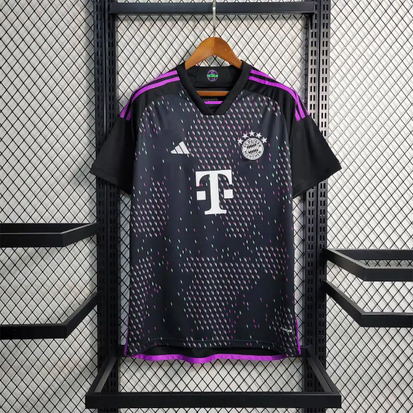 Bayern monaco 23-24 away shirt