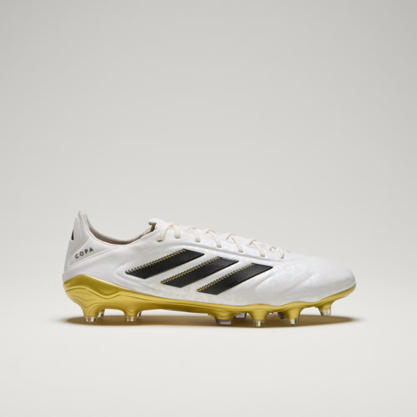 Copa Pure III Road To Glory Pack FG