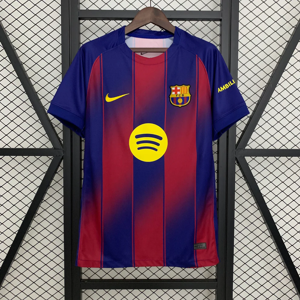 Barcelona 25-26 home