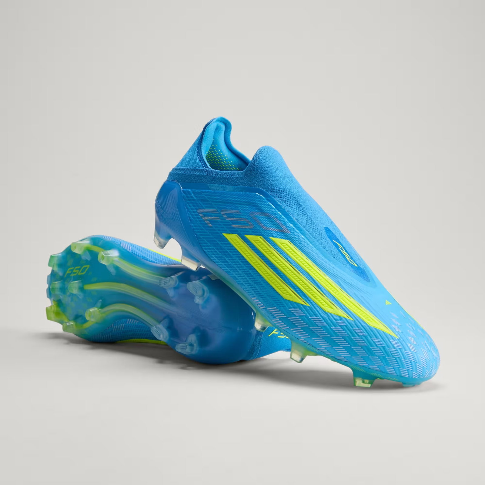 F50 Elite Ice Cold Precision Laceless FG - Image 2
